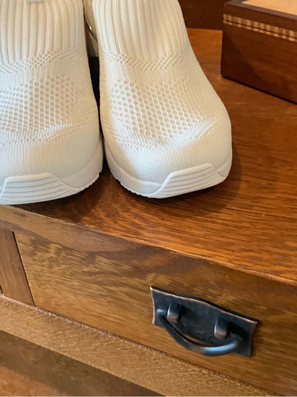 Skechers Women’s White Slip-On Knit Sneakers Wedge Hands Free! - Picture 5 of 11